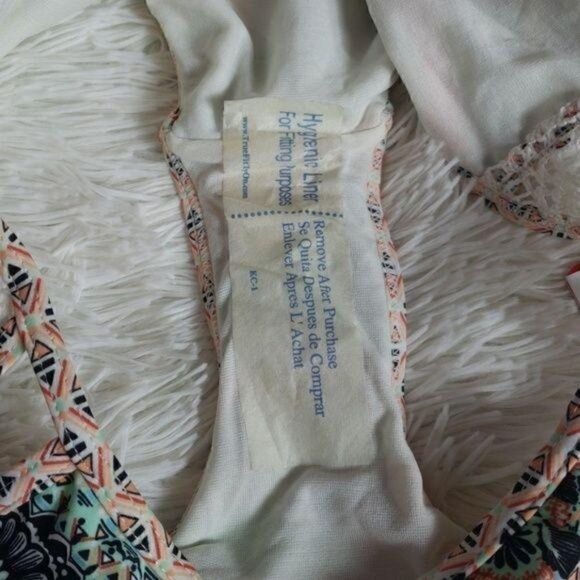 Bikini Bottom - Picture 3 of 8